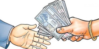 १७ लाख रुपैयाँ घुस लिँदा अख्तियारको फन्दामा