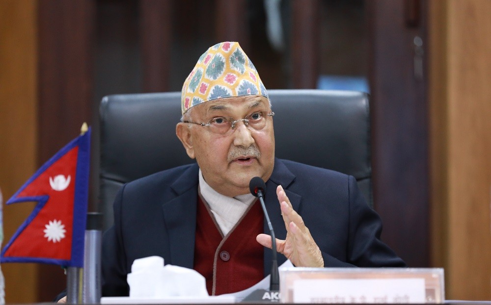 प्रधानमन्त्रीको मन्त्रीहरुलाई आग्रह : "हल्लाका पछि नलाग्नुस्, तत्काल मन्त्रिपरिषद्मा हेरफेर हुँदैन"