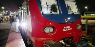 नेपालको रेल जयनगर आइपुग्यो
