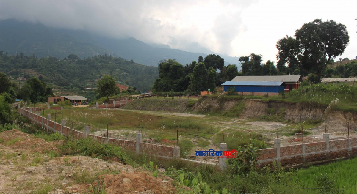 Dhunibeshi Park_Nagarikpati13.jpg