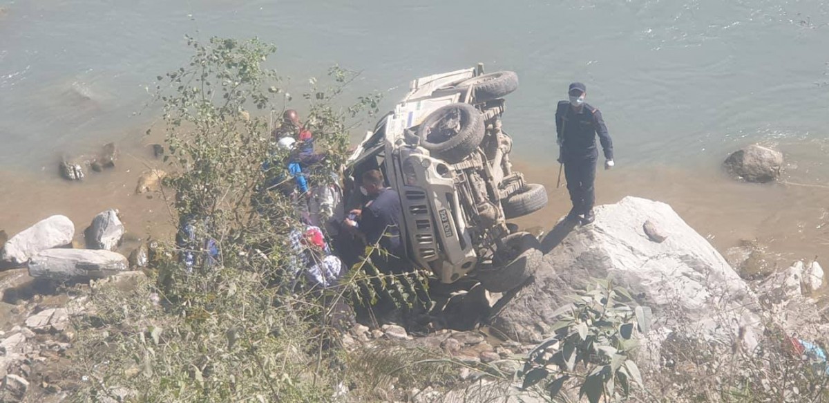 जीप दुर्घटनामा जीप दुर्घटना हुँदा १ जनाको मृत्यु, २ जना घाइते