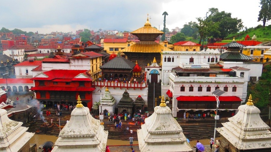 आज महाशिवरात्रि पर्व , पशुपतिमा भक्तजनको घुइँचो