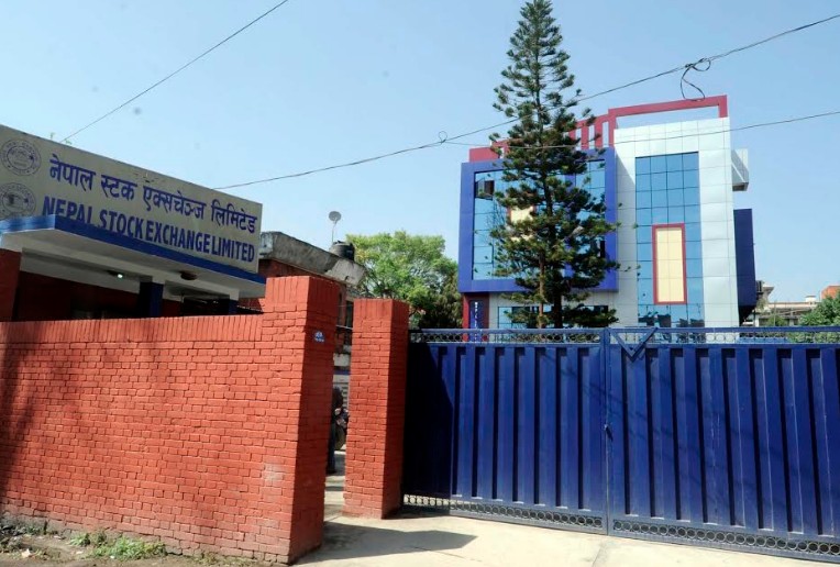 प्रभु इन्स्योरेन्सको शेयरमूल्य नेप्सेमा समायोजन