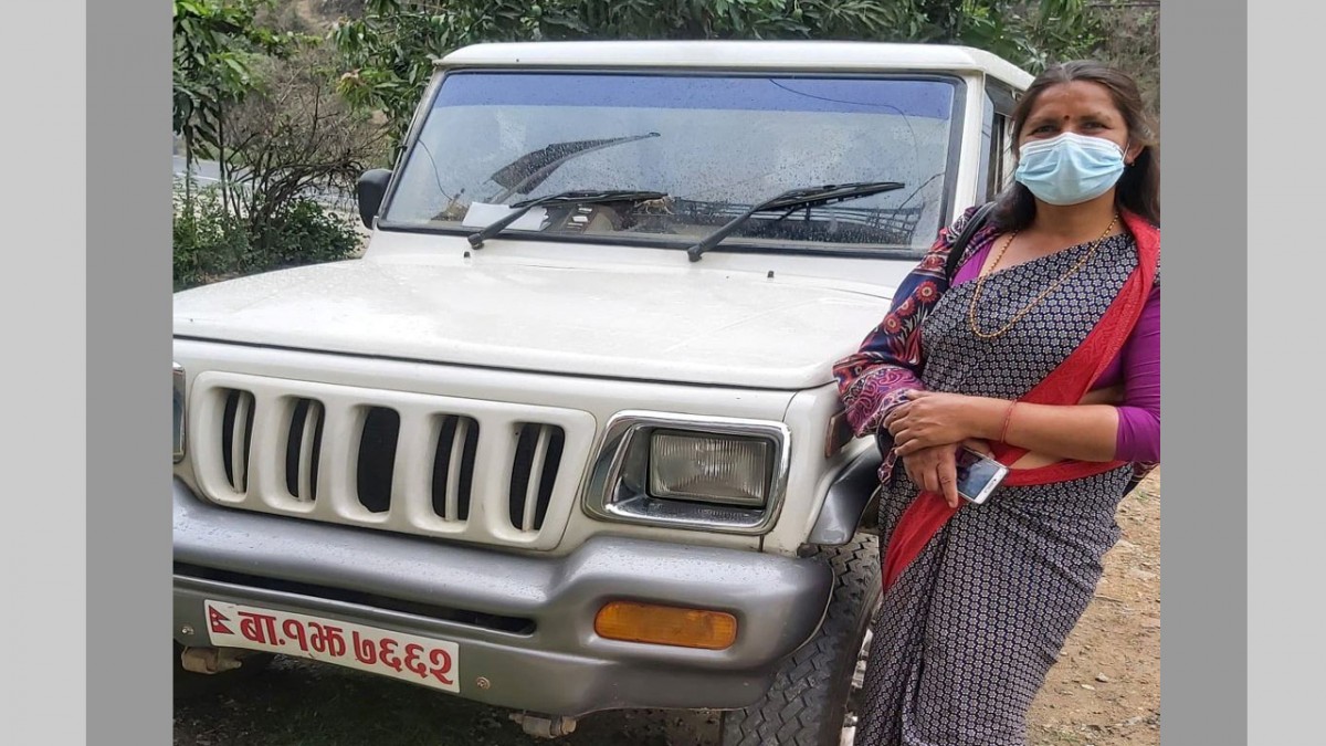 गल्छी गाउँपालिकाकी उपाध्यक्ष तिमल्सिनाले आफु चढ्ने गाडीलाई अब बिरामी बोक्न दिने