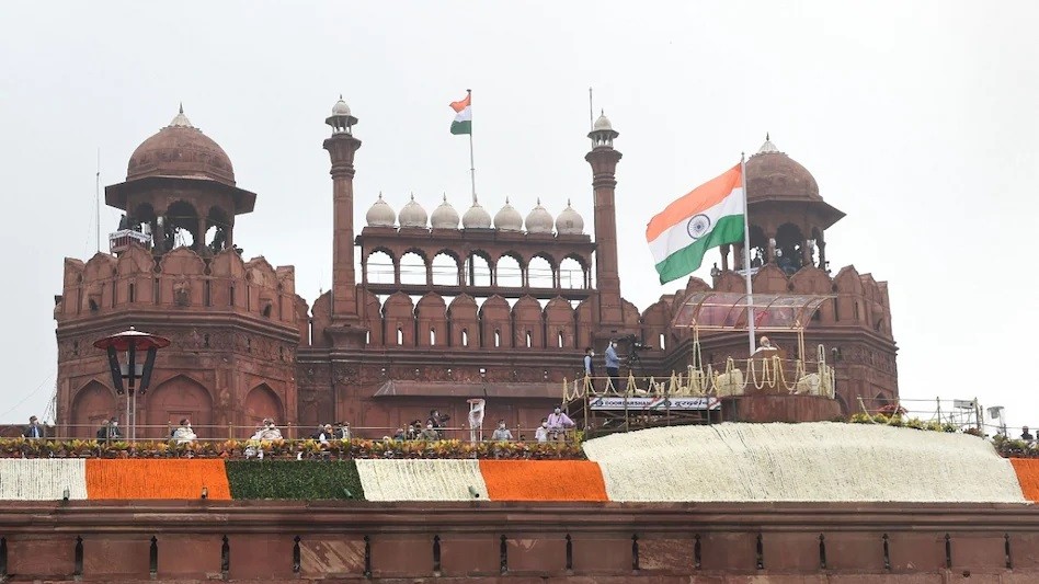 आज भारतको ७५ औं स्वतन्त्रता दिवस