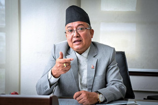 तोकिएकै समयमा निर्वाचन नभए देश दुर्घटनामा जाने प्रमुख निर्वाचन आयुक्त थपलियाको भनाई