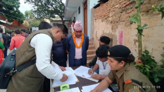 धुनिबेशीमा गठबन्धनबाट मेयरमा आचार्य र उपमेयरमा उप्रेतीको उम्मेदवारी