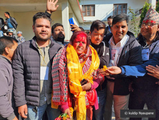 दाङमा रेखा शर्मा विजयी, एमाले महासचिव शंकर पोख्रेल पराजित