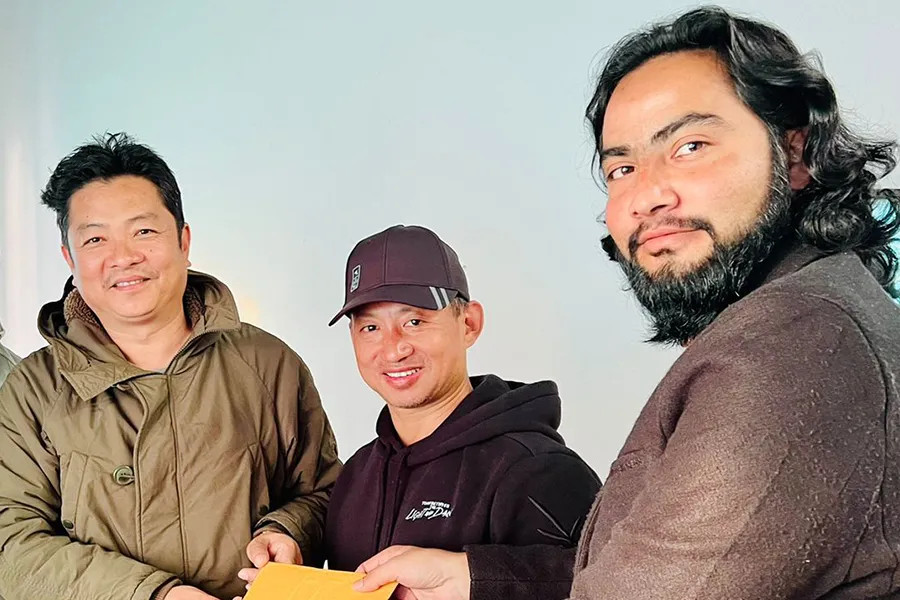 दयाहाङ राई "हात्तीछाप"मा अनुबन्धित