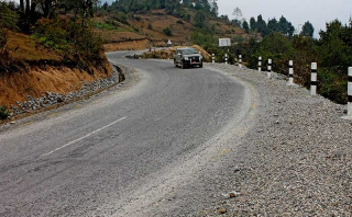 मध्यपहाडी राजमार्ग अन्तर्गत धादिङ लगायतका कतिपय खण्डमा निर्माणका लागि सुरु भएन प्रक्रिया