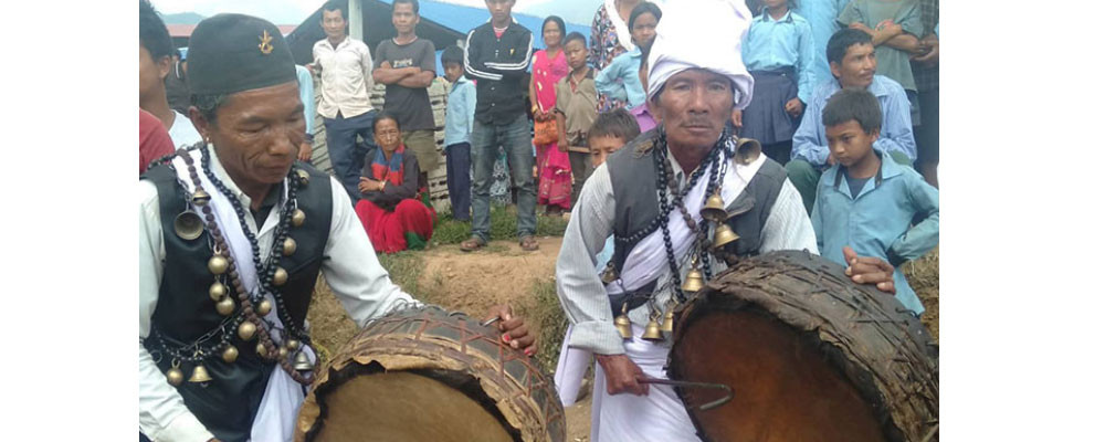 चेपाङ समुदायले छोनाम (न्वागी) पर्व मनाउँदै
