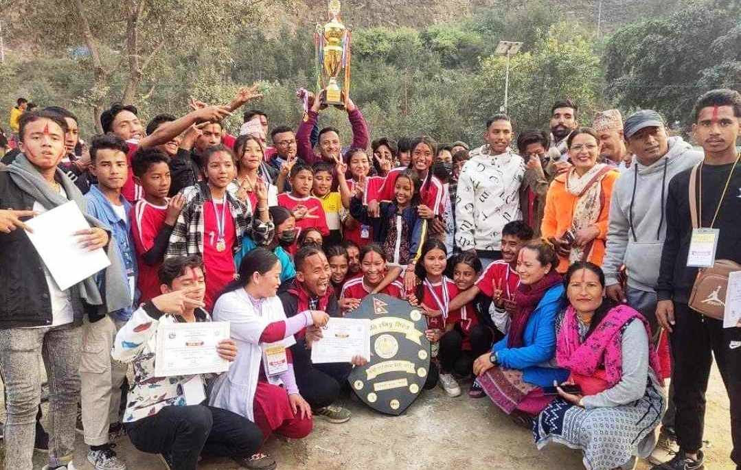 सरस्वती माध्यमिक विद्यालयलाई गल्छीमा सम्पन्न राष्ट्रपति रनिङ शिल्डको उपाधी