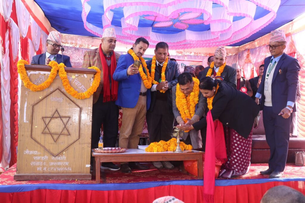 साना किसान सलाङले मनायो साधारण सभा, एक लाखको हिरो सम्मान सहित सदस्यलाई पुरस्कार वितरण