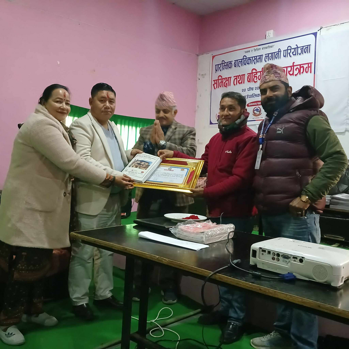 प्रयास नेपालद्धारा गजुरी गाउँपालिकालाई प्रारम्भिक बालविकासमा लगानी परियोजना हस्तान्तरण