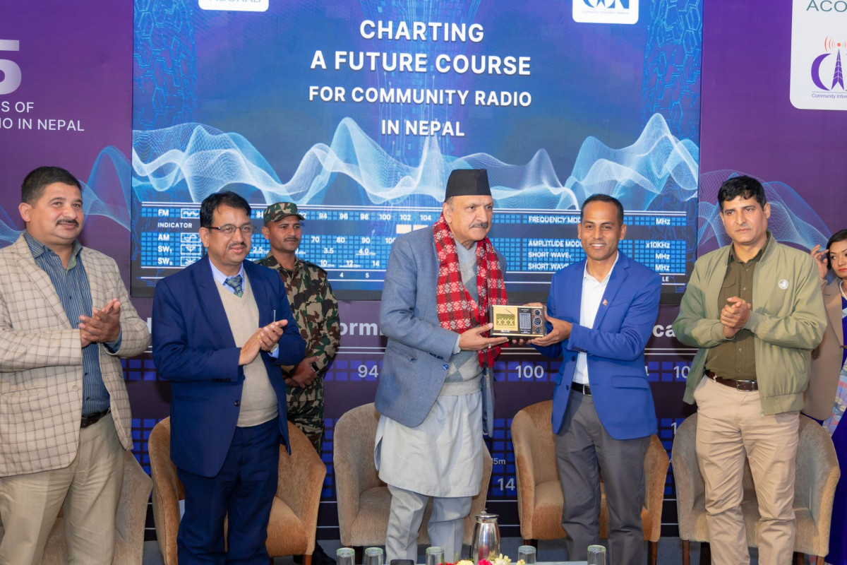 सामुदायिक रेडियोको विकासमा सरकारले सहयोग नगरेको गुनासो