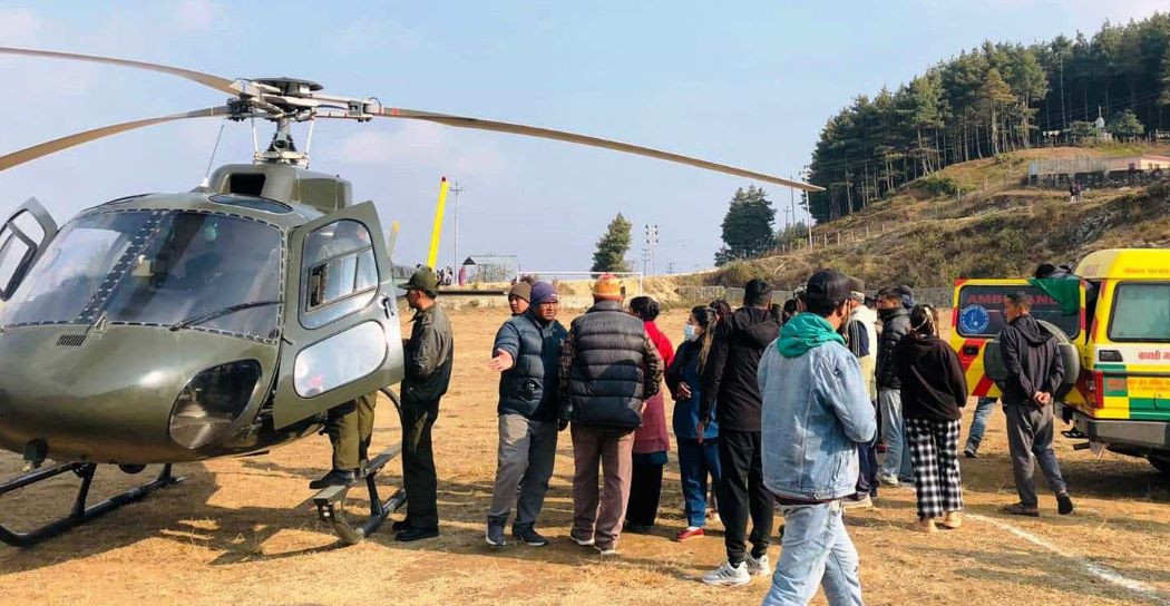 सेनाको हेलिकप्टरबाट सुत्केरीको उद्धार