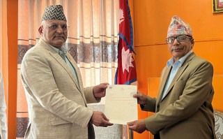 गण्डकीको मुख्यमन्त्रीमा कांग्रेस नेता सुरेन्द्रराज पाण्डे नियुक्त