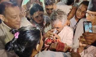 पूर्वमुख्यमन्त्री कार्कीले तोडे अनसन