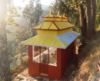 जिम्मलगाउँमा स्थानियको सक्रियतामा कुल देवताको मन्दिर निर्माण