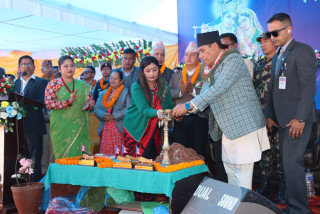 शैक्षिक सुधारका लागि धादिङको वेनीघाट रोराङमा महायज्ञ सुरु