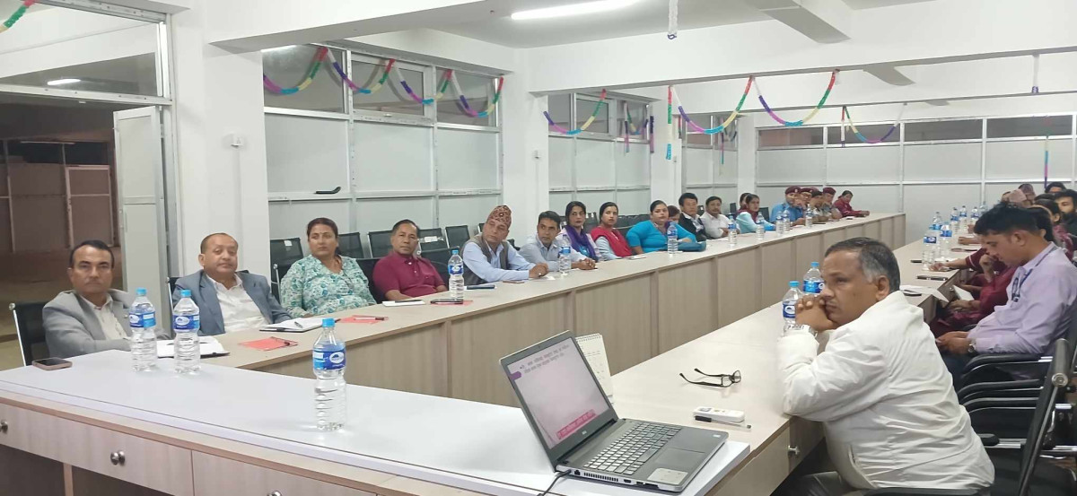 धुनिवेशीमा डेंगु रोग नियन्त्रणका लागि अभिमुखिकरण कार्यक्रम