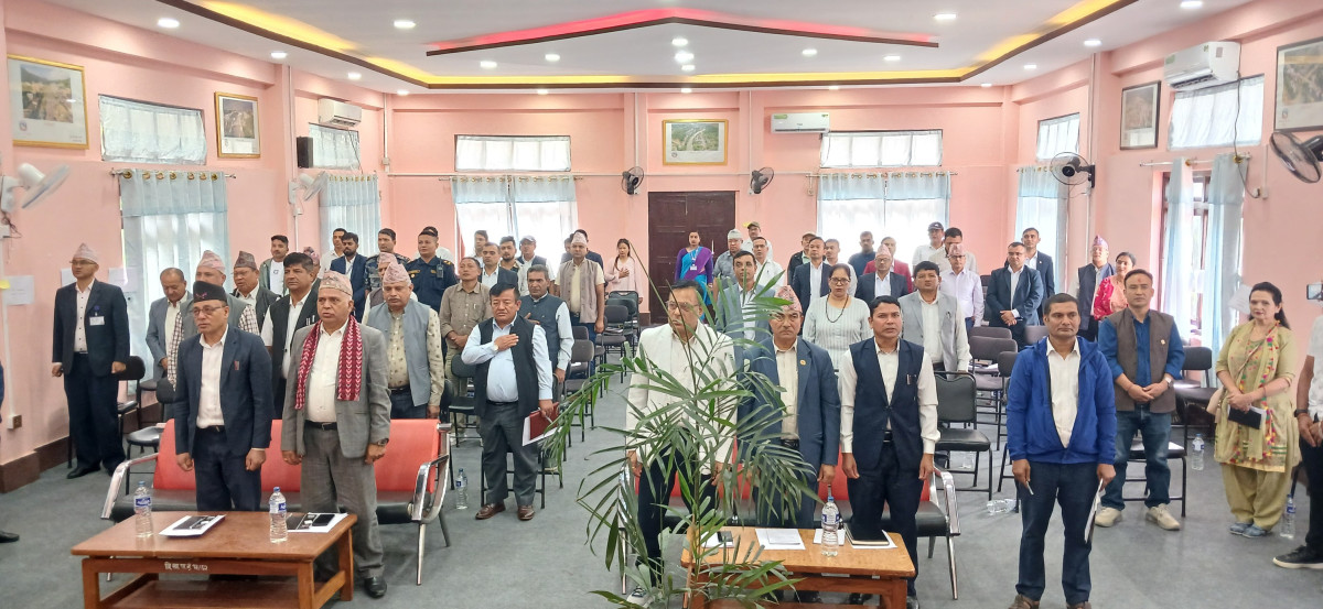 धादिङवेसीमा सरकारी कार्यालयहरुको वार्षिक समिक्षा कार्यक्रम सुरु