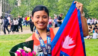 धादिङकी सन्तोषीको भ्यालेन्सिया म्याराथनमा नयाँ कीर्तिमान
