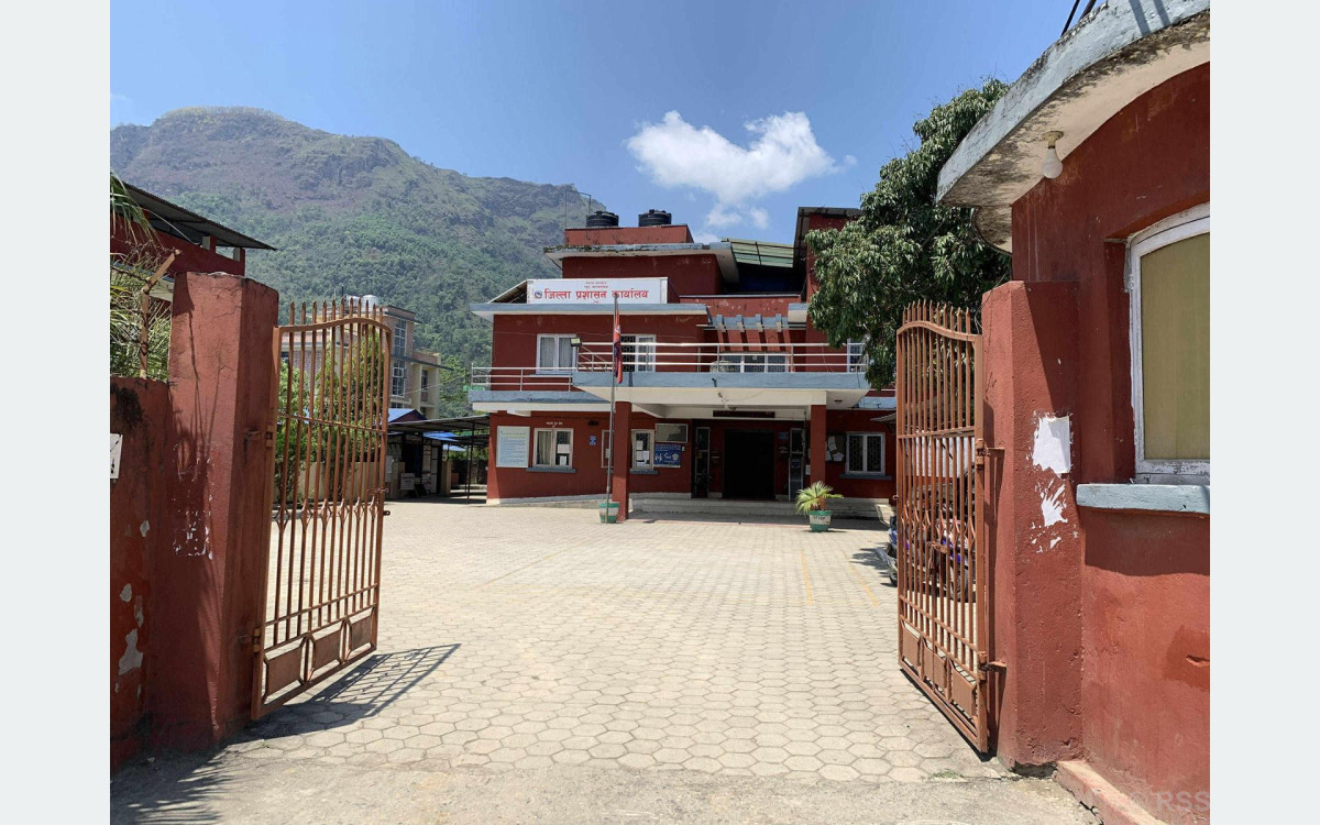 तनहुँ जिल्ला प्रशासनद्धारा तीन महिनामा रु एक करोड राजस्व सङ्कलन