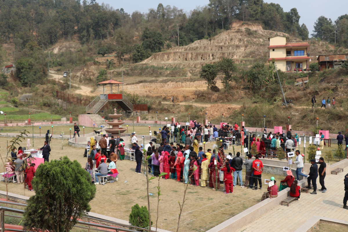 शान्तिपूर्ण रुपमा मतदान सम्पन्न : ६० प्रतिशत मत खसेको प्रारम्भिक अनुमान