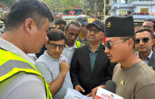 नारायणगढ–बुटवल सडकखण्डको काम समयमै सम्पन्न गर्न गृहमन्त्रीको निर्देशन