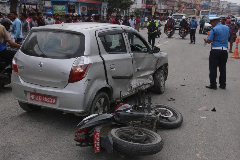 काठमाण्डौ उपत्यकामा ९ महिनामा साढे ४ हजार गाडी दुर्घटना