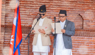 दुई मन्त्री सुधन र महावीरले लिए शपथ