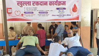 महादेववेशीमा बाढीपीडितका लागि मानवीय सहयोग, १०० जनाले गरे रक्तदान