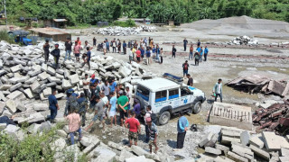 धादिङको थाक्रेमा मोटरसाइकल दुर्घटना, २ जनाको घटनास्थलमै मृत्यु