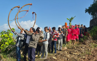 धुनिवेशीको कोटकालिकाबाट हनुमानढोका दरबारमा पठाइयो फूलपाती